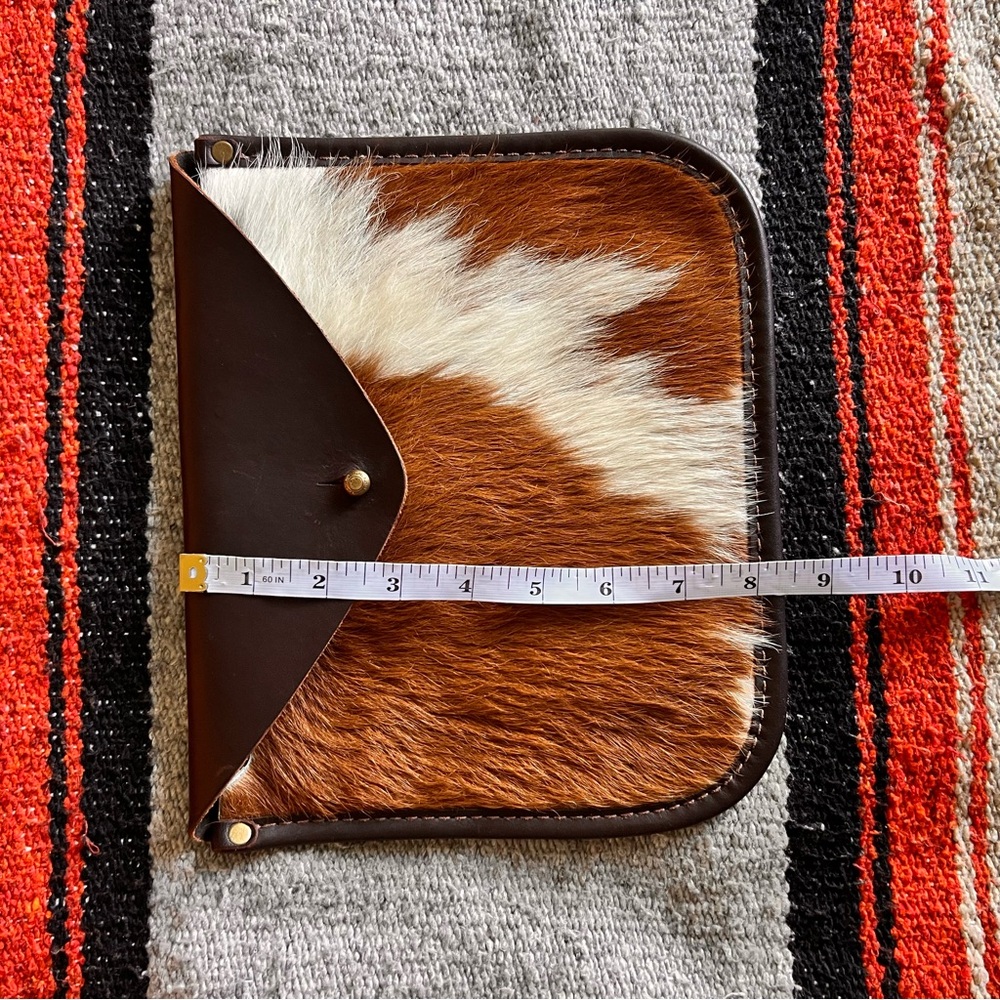 Filson Restoration Department Leather Pouch - Picture 3 of 16